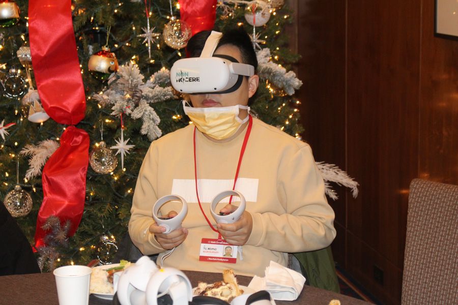 NYC-MISS 2022: Saturday's final lunch featured another VR surgical experience